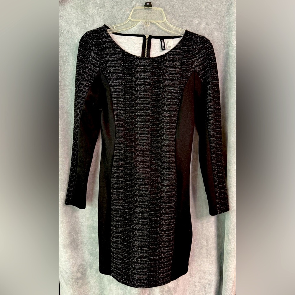 Black patterned long sleeve dress (H&M Divided, size 8)
